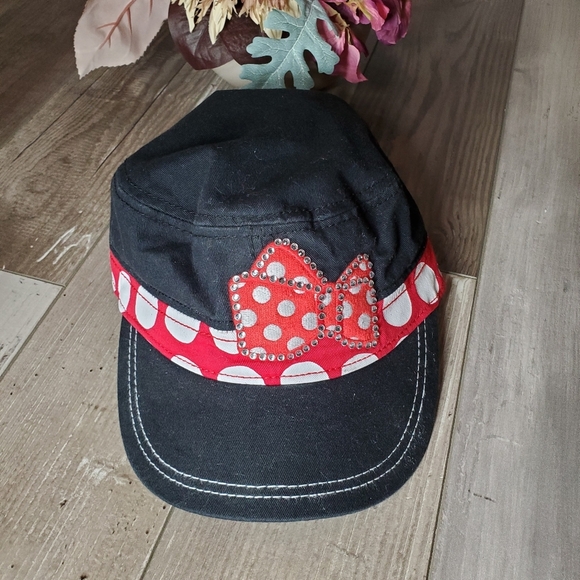 Minnie Mouse Hat Disney Parks Cap Cadet Red Polka Dot Bow Black Cotton Strapback - Picture 1 of 14